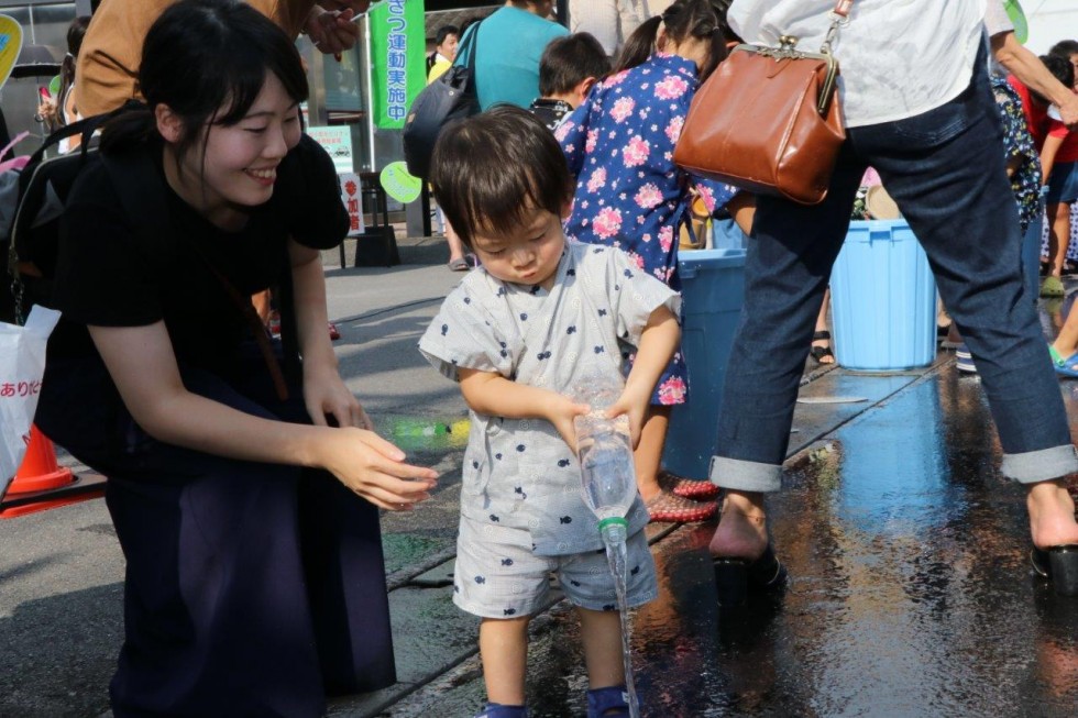 濡れて・涼んで・楽しいね♪　昭和の町打ち水大作戦2019大盛況！の画像15