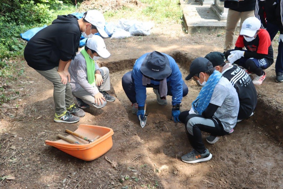 別府大学「大原古墳」第2次発掘調査　～小学生も体験しました～の画像13