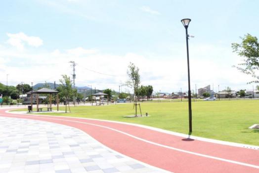 御玉市民公園（憩いの広場、健康スポーツ広場）の画像3