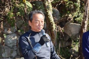 挨拶をする椎茸生産組合　河野組合長