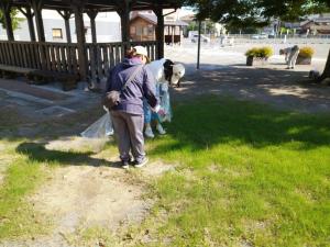 中央公園の清掃活動