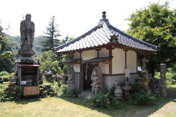 應暦寺（おうれきじ）の画像1