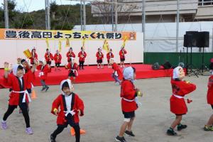 キラリいろ幼稚園交通安全ひよこ隊のひょっとこ踊り