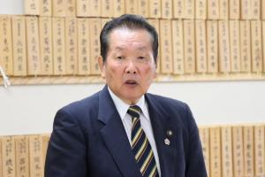 挨拶をする佐々木市長の写真