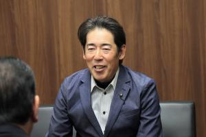 和泉部会長の写真