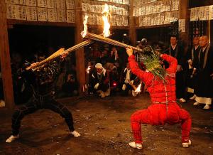 災払鬼と荒鬼の写真