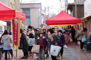玉津プラチナ市の写真