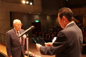 新市20周年記念表彰の写真5枚目