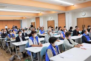 総会の様子２