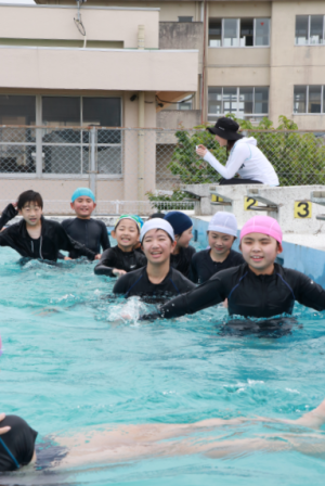 渦巻の練習をしている写真