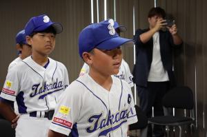 主将の榎本選手の決意表明の写真