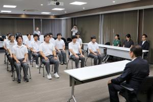 報告会の様子
