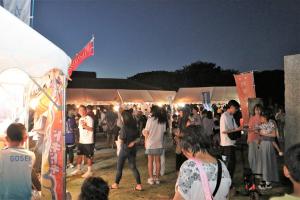 夜市の様子