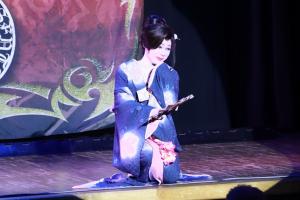 女形舞踊の写真