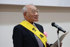 市老人クラブ連合会の吉原正隆会長による大会宣言の写真