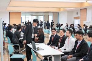 交流会全体の様子