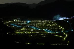 西側の棚田展望台から見る千年のきらめき