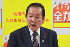 佐々木市長があいさつをしている写真