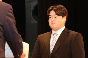 記念品贈呈の写真1枚目