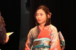 外国人技能実習生への記念品贈呈の写真2枚目