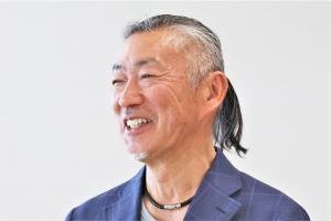 締めのあいさつをする河野さん