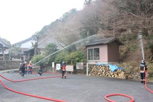 消火訓練の写真