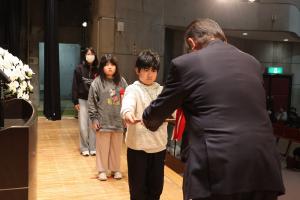 標語の表彰の写真