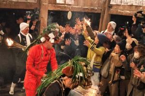 鬼の目まきの様子