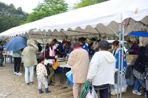 各種露店の様子