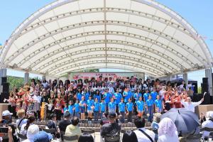 豊後高田少年少女合唱団×ワールドダンスチームの合唱