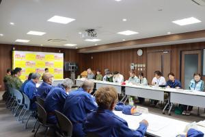 パトロール後の検討会議の様子