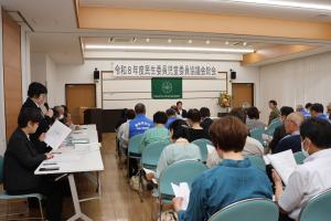 議事の様子の写真