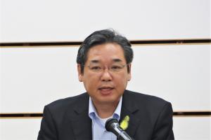 佐藤知事のメッセージを代読する梶原北部振興局次長