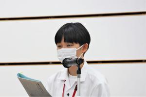 入選作を披露する後藤さん