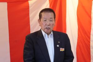 あいさつをしている佐々木市長の写真