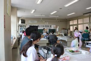説明をしているときの写真