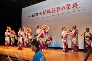 津久見扇子踊り２枚目