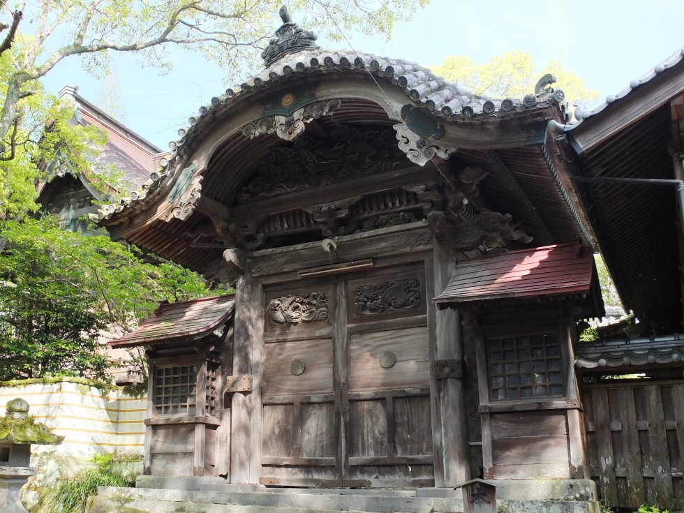 若宮八幡神社唐門の画像