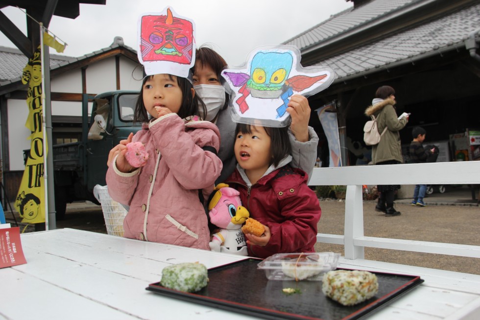 ＝（祝日）日本遺産認定＝昭和の町でアイデア“鬼”ぎりコンテスト!!の画像19