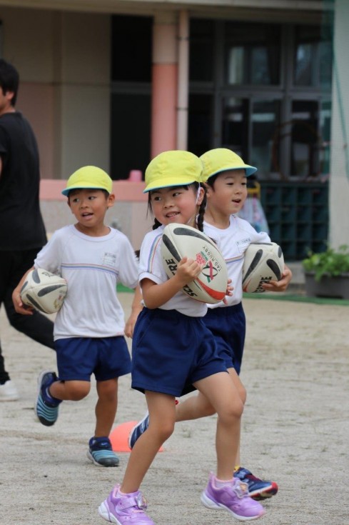 夢に向かって元気にトライ♪～夢いろ幼稚園ラグビー体験教室～の画像13