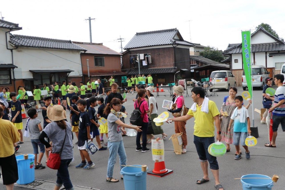 濡れて・涼んで・楽しいね♪　昭和の町打ち水大作戦2019大盛況！の画像3