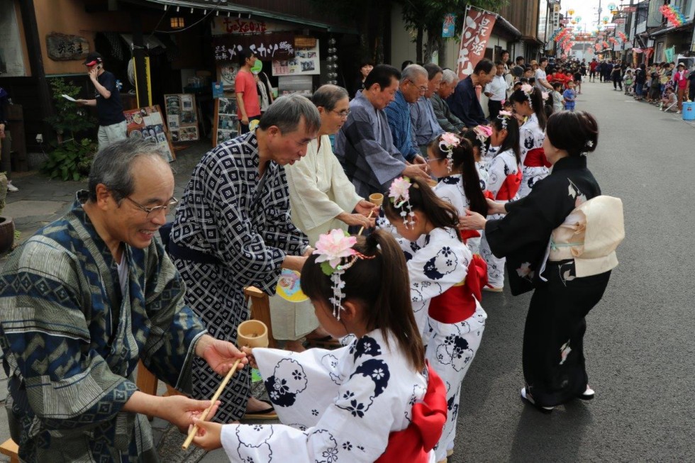 濡れて・涼んで・楽しいね♪　昭和の町打ち水大作戦2019大盛況！の画像13