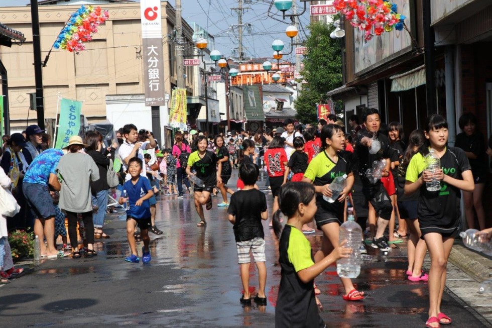 濡れて・涼んで・楽しいね♪　昭和の町打ち水大作戦2019大盛況！の画像16
