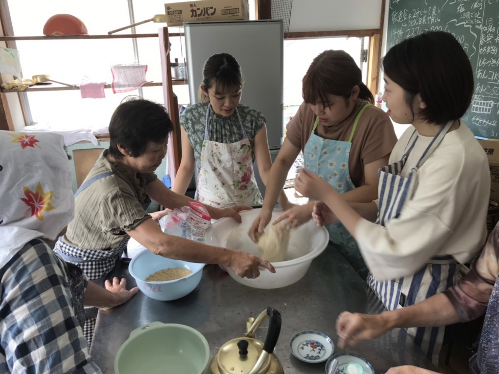 夷地区の郷土料理「ひねり餅」をアレンジ！の画像1