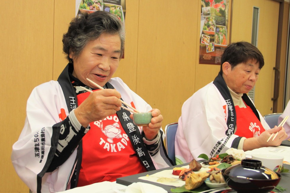 海山の幸をふんだんに！　－「手づくり万菜おせち」完成披露試食会 ーの画像10