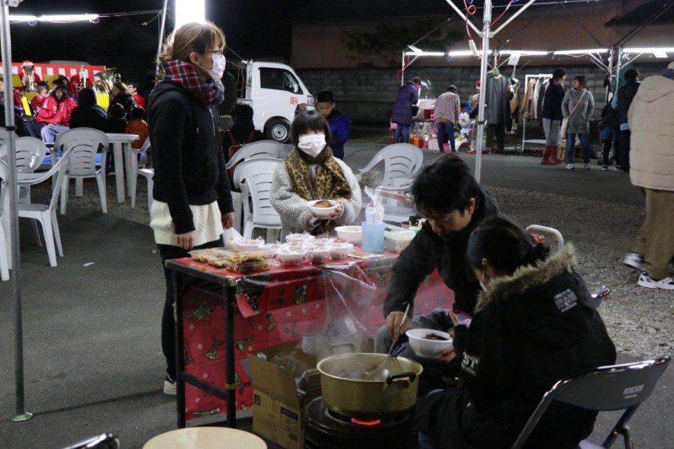 クリスマスを前に昭和の町で仮装コンテスト♪　～昭和の町ゆうどき市・拡大版～の画像13