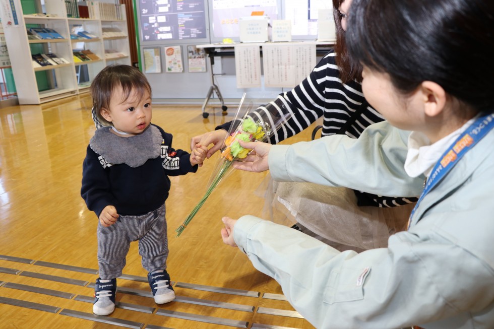 花で癒され明るい気持ちになって ～お花の無償配布～の画像2