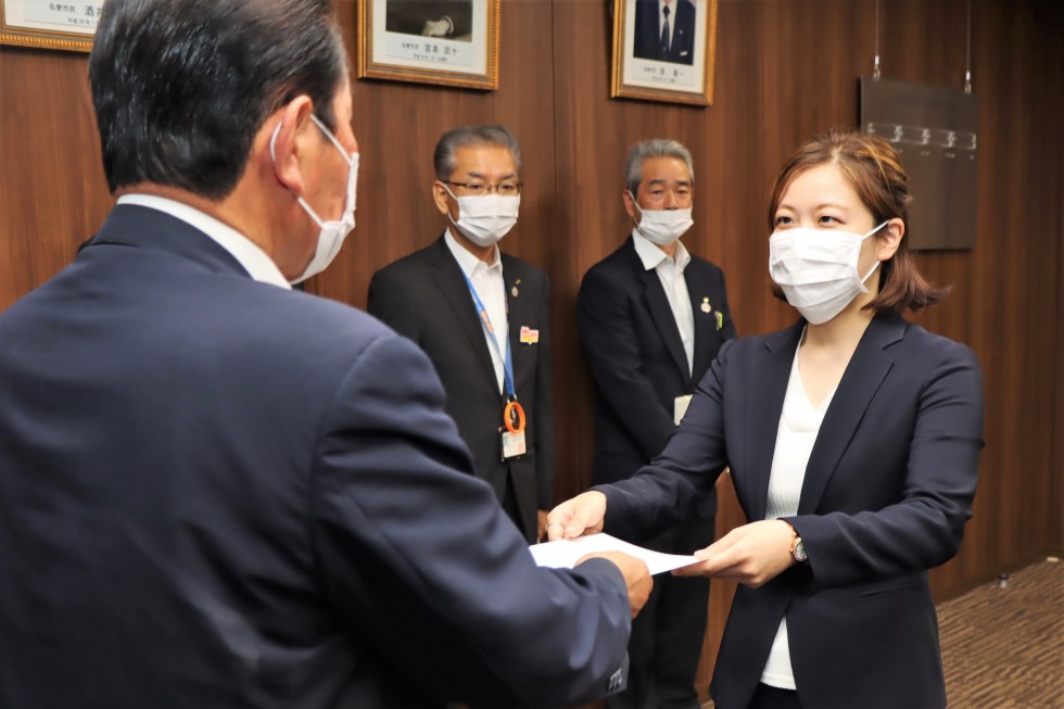 地域に新しい風を　～地域おこし協力隊委嘱状交付式～の画像2