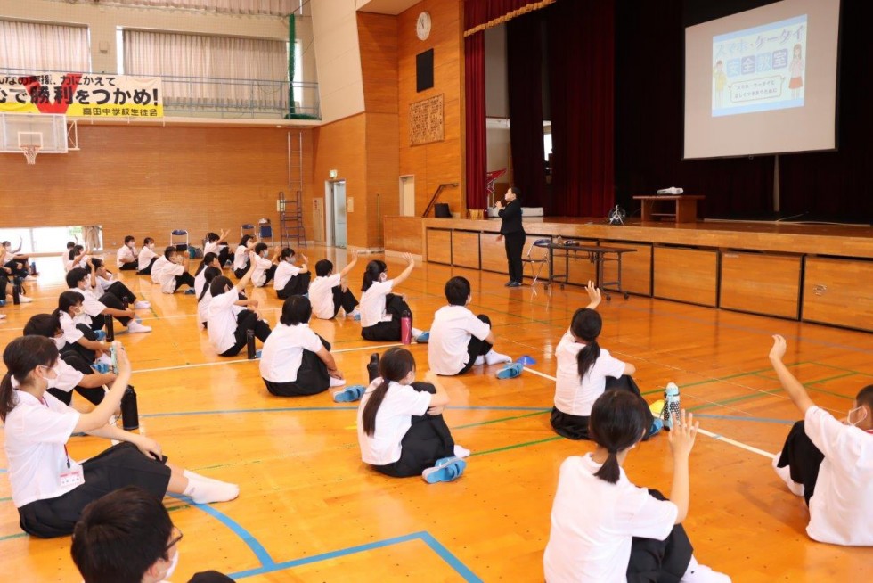 SNSの正しいルールとマナーを学ぶ～高田中学校SNS教室～の画像9