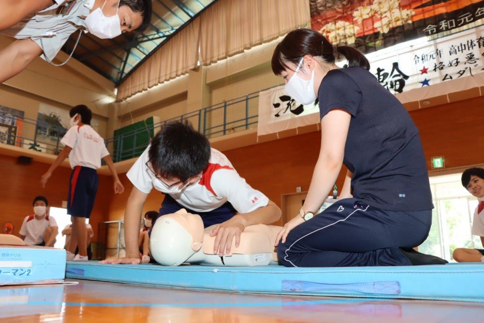  万が一の時のために　～高田中学校　救急救命講習～の画像6